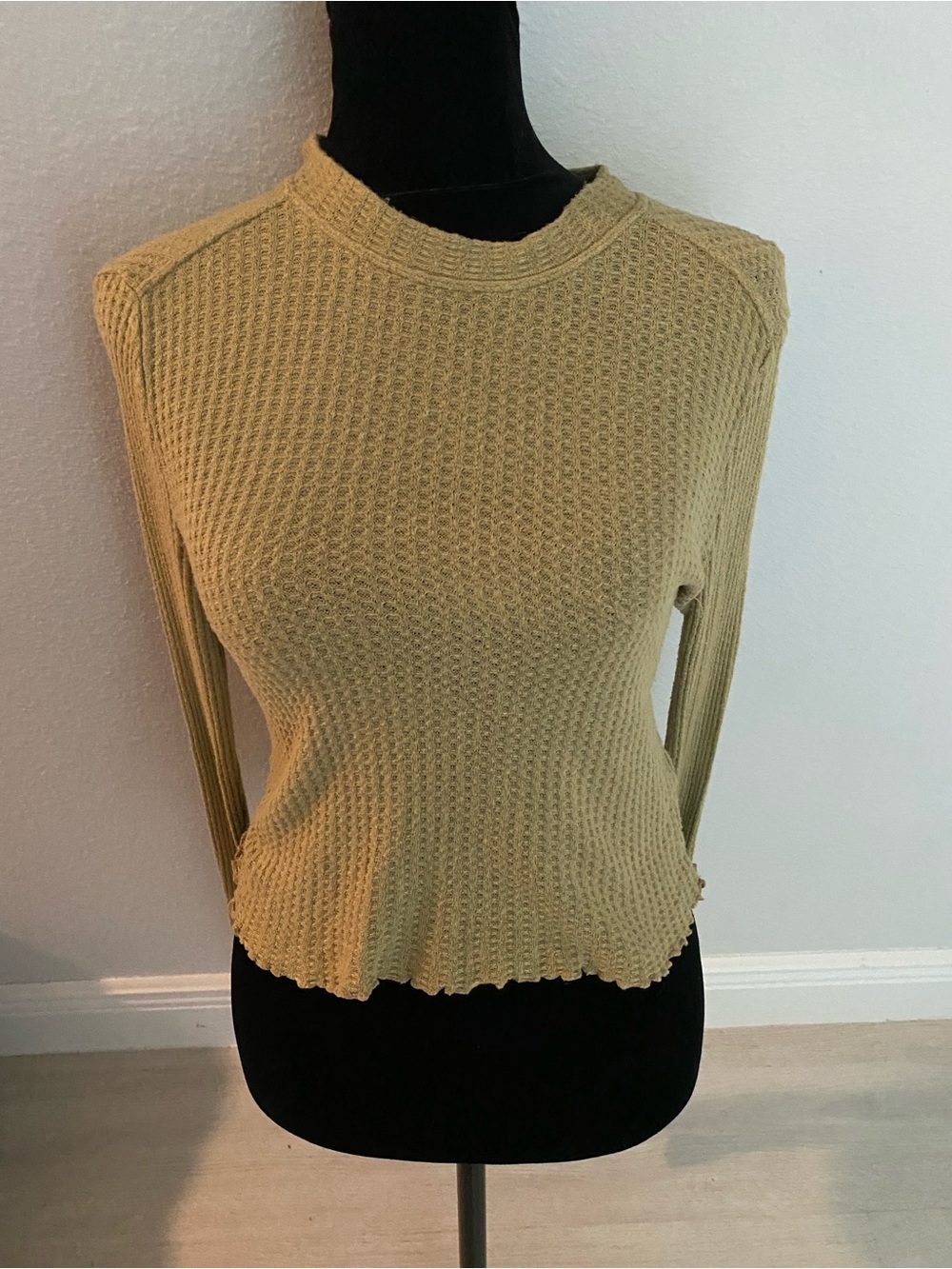 Textured Long-Sleeve Crew Top in Mustard